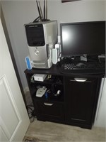 Dell Computer with Components and Stand