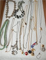 Necklaces & Pendants Costume Jewelry