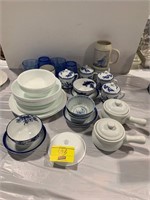 CORNING PARTIAL SET OF CHINA, BLUE & WHITE THEMED