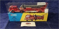 (1) CORGI CLASSICS Toy Fire Truck w/ COA