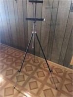 Metal Folding Easel