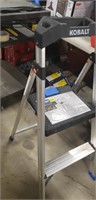 Kobalt Step ladder 250lbs heavy duty