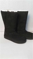 Ladies size 6 tall black Ugg like boots