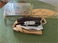 Vintage Universal Travel Iron w/ Orig Box