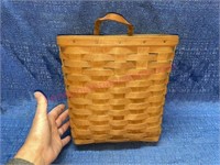 1993 Longaberger Tall Key wall basket