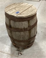 Wood barrel w/ spigot-14 x 19.5 
No bottom,