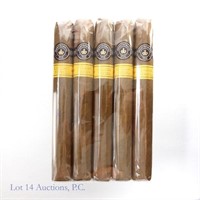 Montecristo Classic Series Churchill Cigar 5 Pack