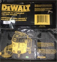 9 gallon DeWalt portable wet/dry vacuum
