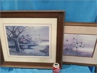 2 Duck prints look at pictures