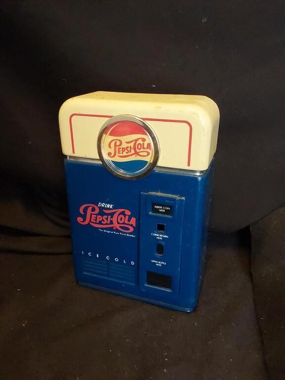 Vintage Pepsi-Tola Vending Machine