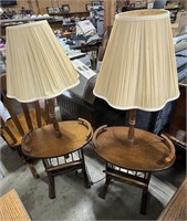 Pair of End Tables w/Lamps