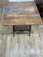 Library Table 23"L x 23"W x 28"H - Legs Loose