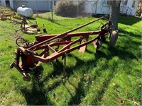 International 540 4B Plow