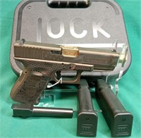 New! Glock 19, 9mm Trump edition, 2 15 round