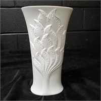 Kaiser Figural Leaf design tall vase -YM