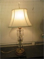 NICE VINTAGE PARLOR LAMP WITH PRISMS 29"T