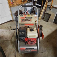 Coleman Power washer with 5.5 Honda Motor