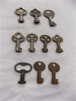 Large furniture keys (10)