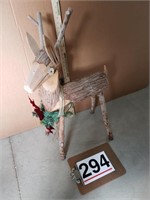 wood reindeer
