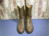 BROWN JUSTIN MENS BOOTS - SIZE 10E
