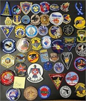 W - LOT OF COLLECTIBLE PATCHES (B56)