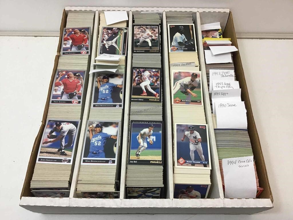 Mixed lot pf sports cards