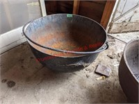 Large Outdoor Cast Kettle