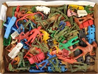 TRAY OF MISC. PLAYSET FIGURES