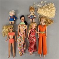 VINTAGE & MODERN BARBIE DOLLS