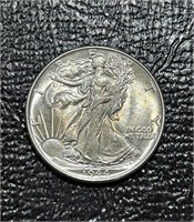 1944 US Walking Liberty Half Dollar BU