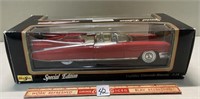 IN PACKAGE MAISTO CAST CADILLAC 1:18 SCALE