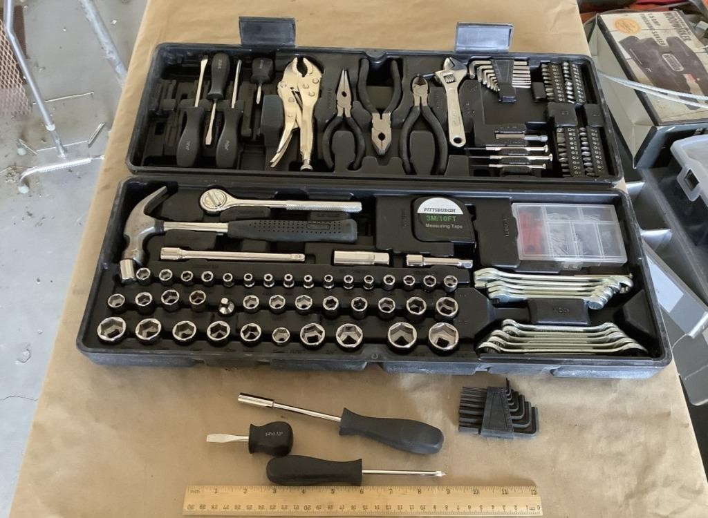 Compact tool set