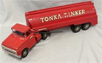 Clean 1960 Tonka Tanker Semi