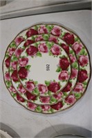 ROYAL ALBERT "OLD ENGLISH ROSE" PLATE SET