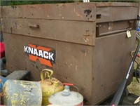 Knaack Job Box, other items in picture are not inc