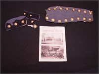 Civil War-type uniform buttons with Kentucky