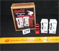 Die cast Coca-Cola toys (drink machine & handcart