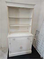 Display Cabinet Needs Painted  35  x 70" high