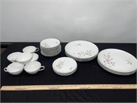 Lynn Brooke Fine China Made In Japan