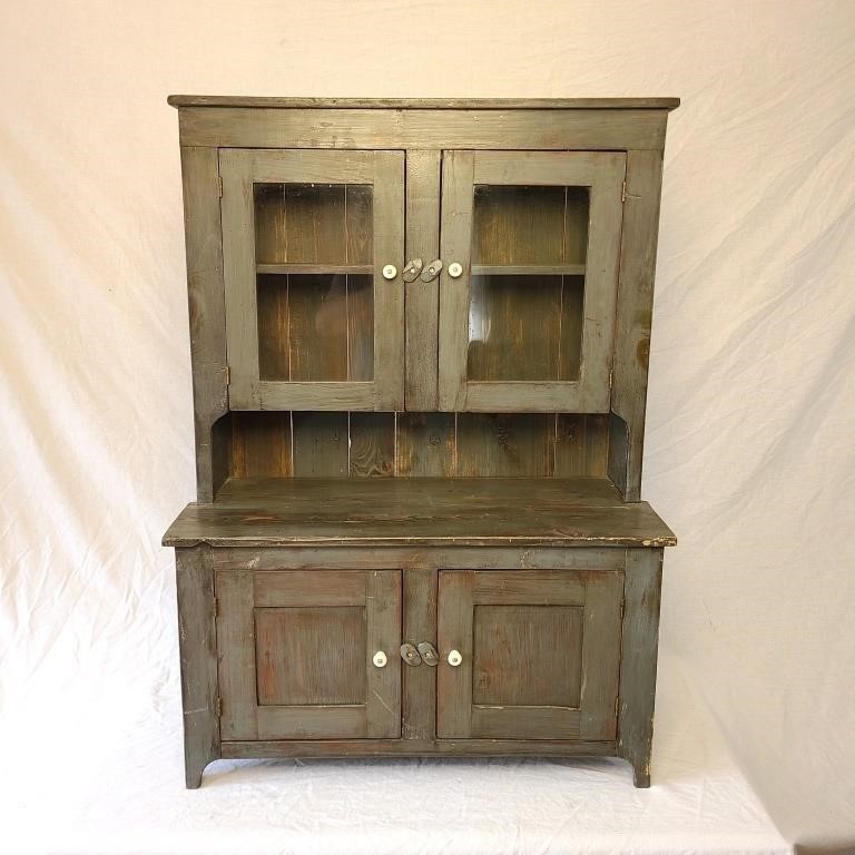 Vintage Child Size Hutch