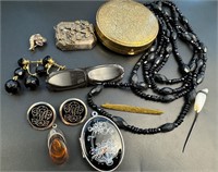 Vintage/antique jewelry lot