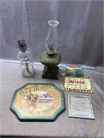 2 kerosene lamps and wall plaques