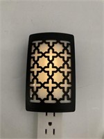 Meridian Touch To Dim Night Light LED