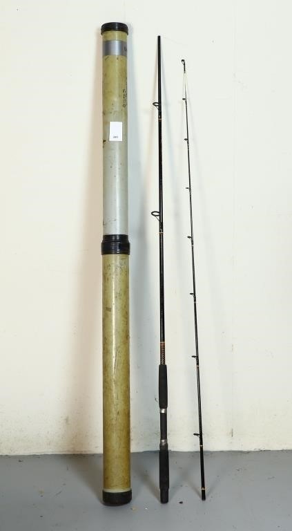 Shakespeare Uglystick USA in rod case