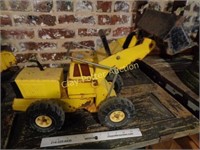 Vintage Metal Tonka Tractor