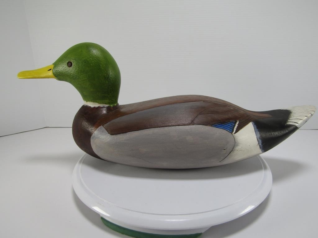 KENNETH R. NELSON HAND CARVED PAINTED DUCK