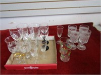 Wine/water glass stemware lot.