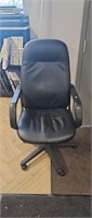 Black office chair