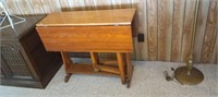 Pine gateleg Drop Leaf Table