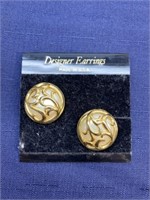 Vintage clips earrings